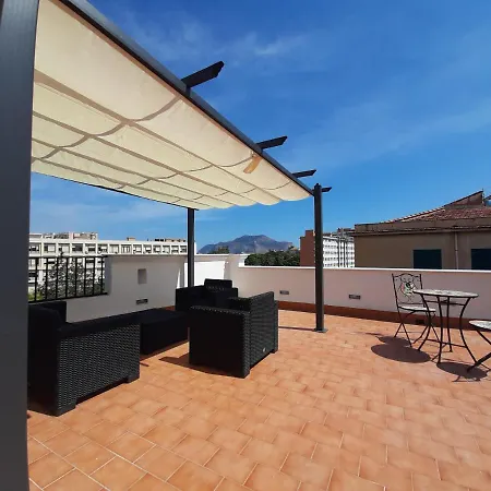 Triscele House Gasthuis Palermo